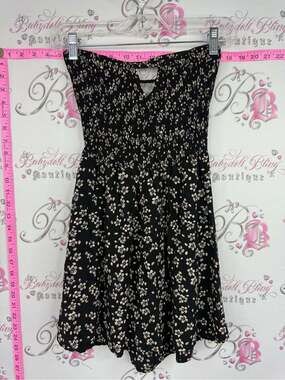 Girl cave dress Strapless Black Floral Mini Dress with Smocked Bodice